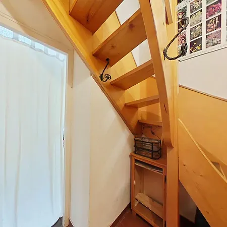 2 Pieces + Mezzanine, Centre Chinaillon, Balcon Sud, Parking Prive - Fr-1-241-190